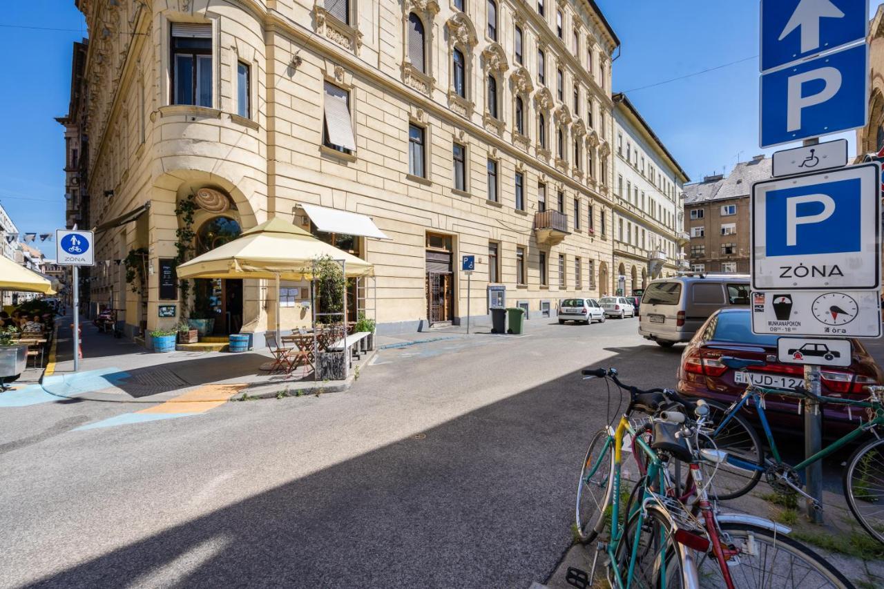 Studio Apollo Budapeste Exterior foto